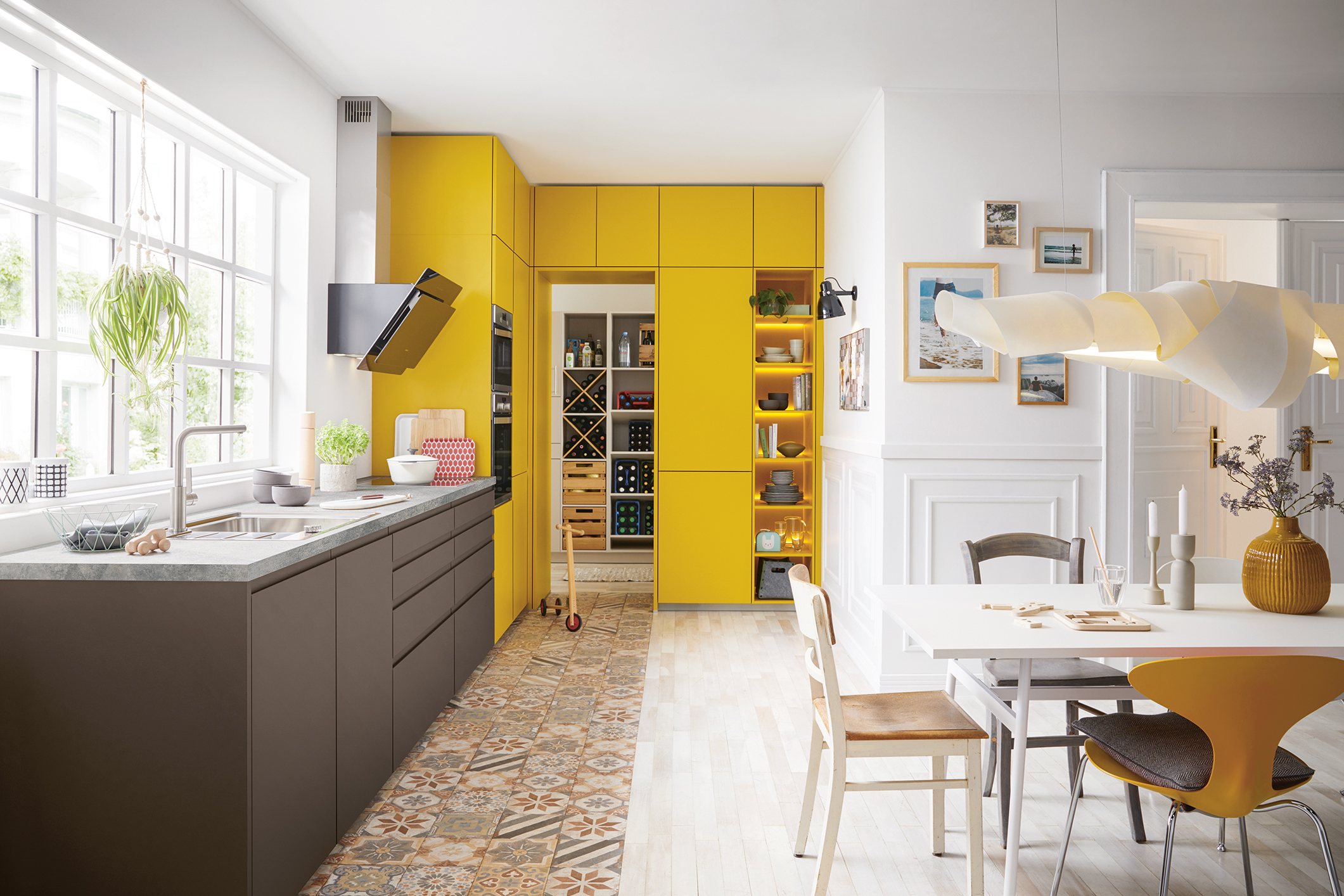 Schuller Alea matt kitchen in Havana brown